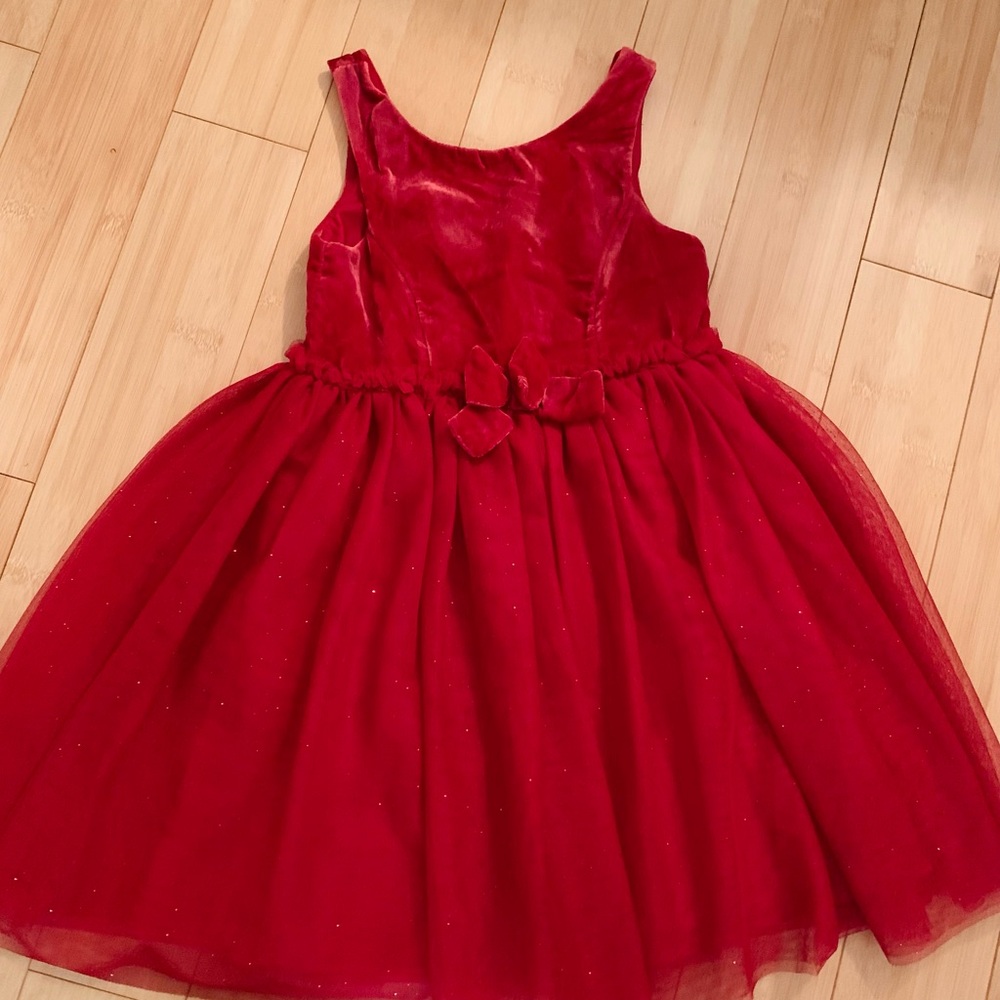 2 formal dresses and 2 jackets Girls size 5/6